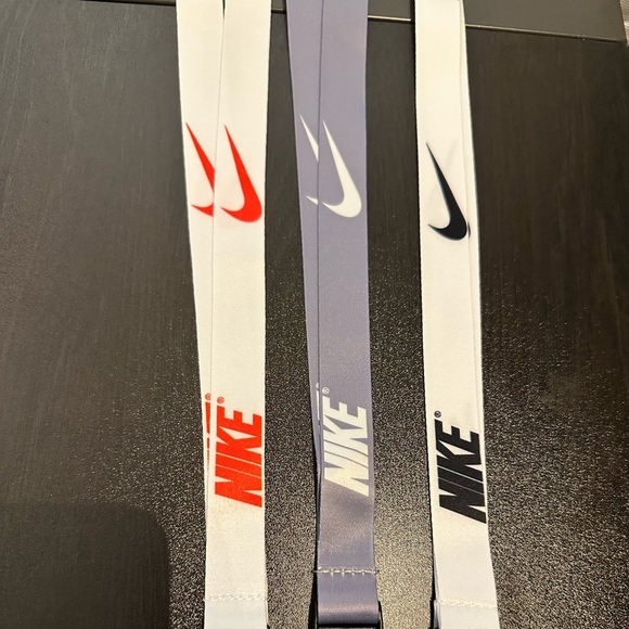 3 pack Nike lanyards - Picture 3 of 3